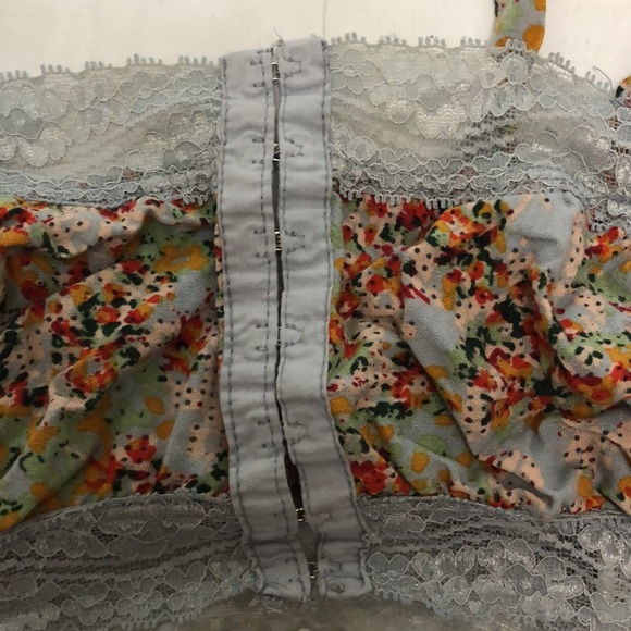 Urban Outfitters bralette - Picture 3 of 4